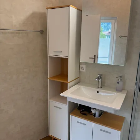 Harderview דירה