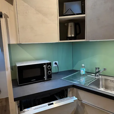 Harderview Apartament *